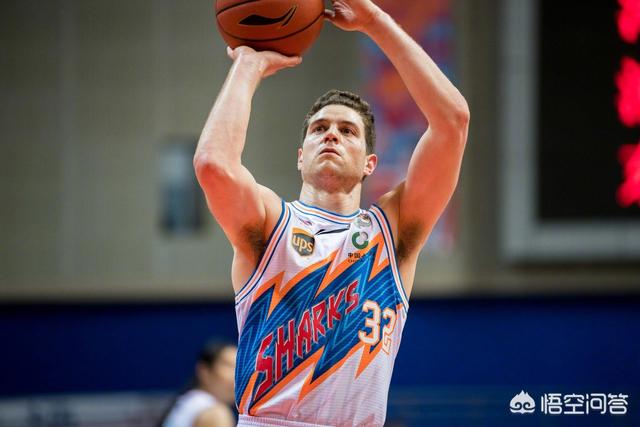 周琦31分曾凡博28+10首钢大胜福建 广东胜广州