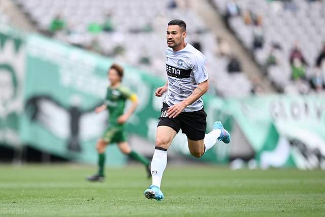 塔图姆36+10哈利伯顿缺阵 绿军逆转步行者3-0